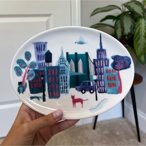 Fishs Eddy Collage City Collection Oval Plate, New York City Cat pattern, signed